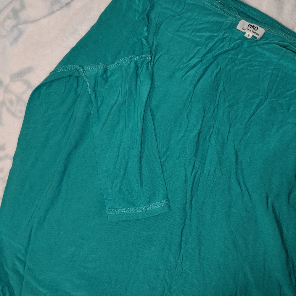 Piko - Picture 3 of 3